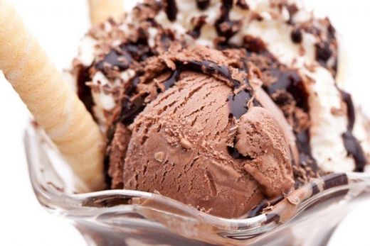 Kakaolu Dondurma Tarifi ve Malzemeleri