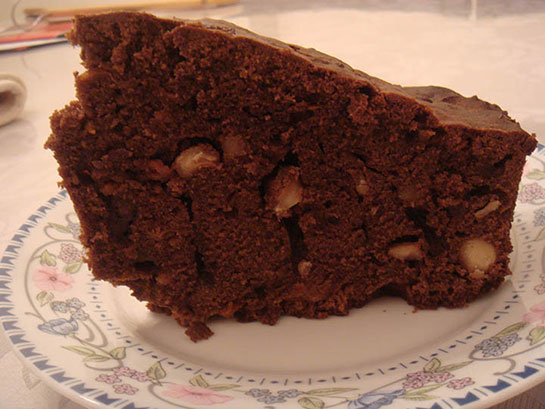 Kakaolu Fındıklı Kek Tarifi ve Malzemeleri